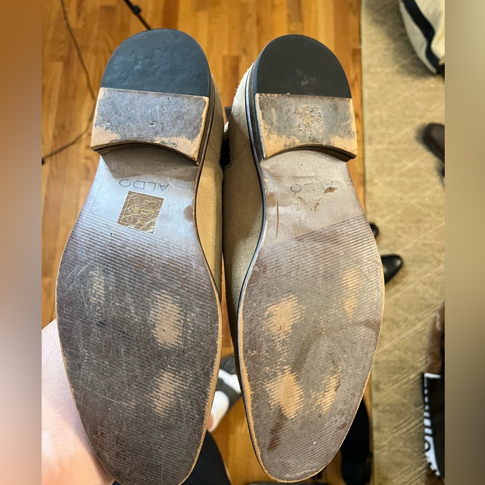 Aldo Chelsea Boots - Picture 3 of 7